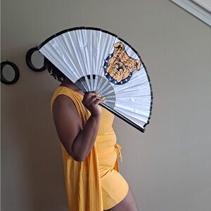 Bulldog Design Hand Fan - Black and White